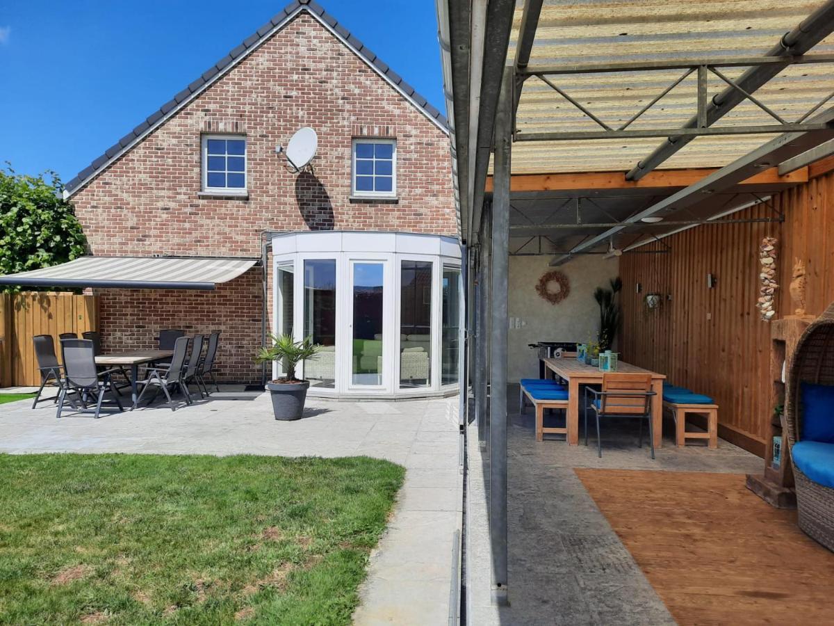 Holiday Home Mooi - Voeren Eksteriør billede